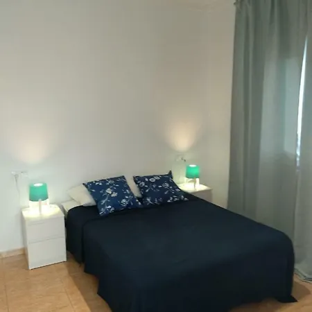 Avenida Beach Center * 卡尔佩